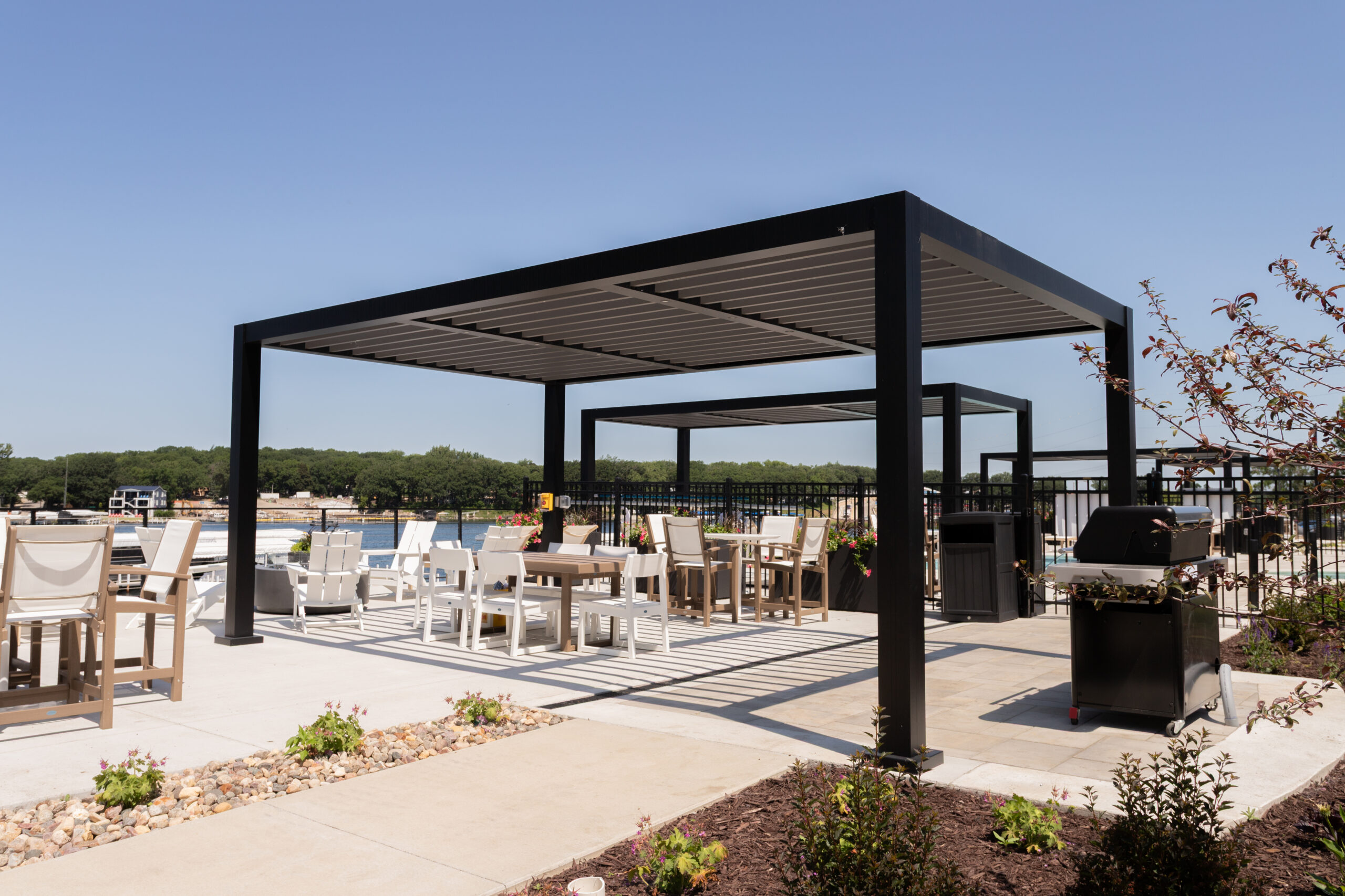 r-breeze pergola
