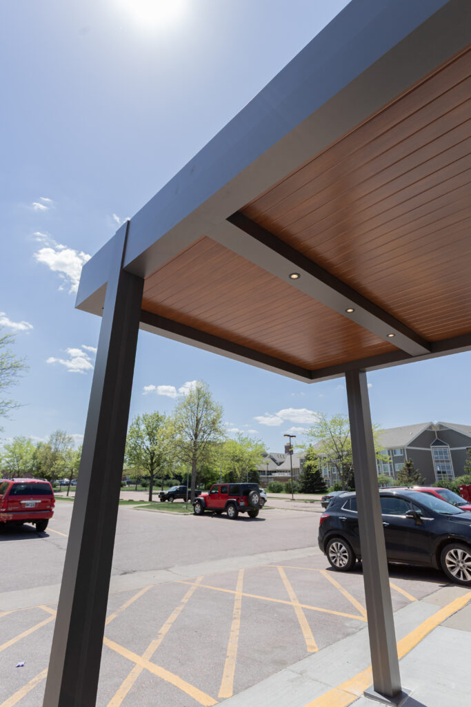 r-shade pergola roof types