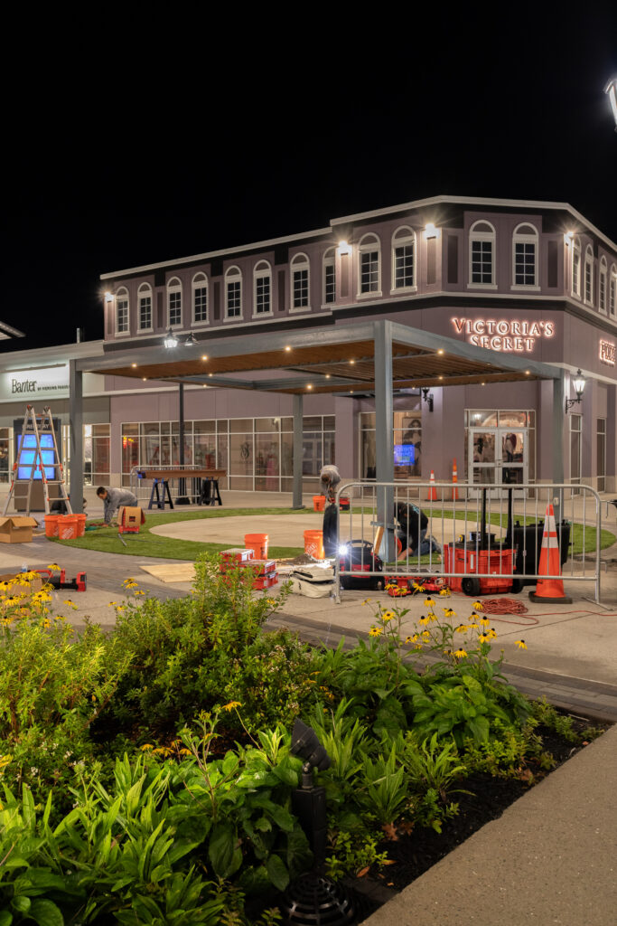Overnight installation of aluminum fixed louvered pergola in North Charleston, South Carolina