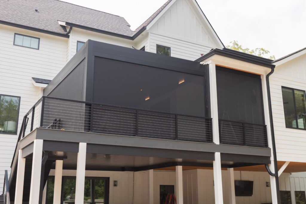aluminum pergola in Rochester, Minnesota on a deck with heaters, screens, and lights
